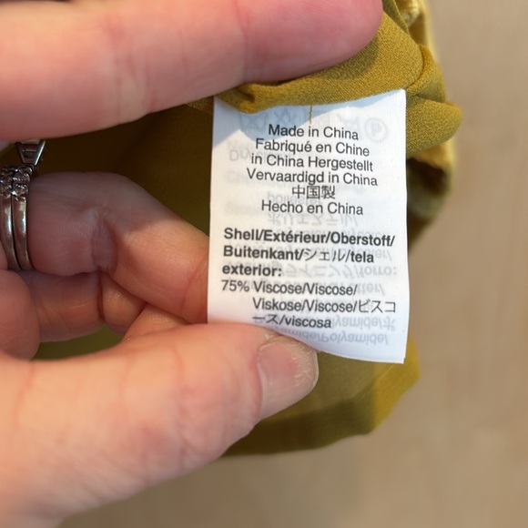 J. Crew Women’s Tank Velvet Gold Size 6 - Picture 8 of 8